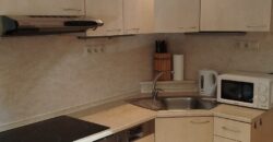 3 izb. RD na začiatku Rajky 5 min. od BA, pozemok 1032m2, letná kuchynka, 3x parking, wellness