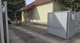 3 izb. RD na začiatku Rajky 5 min. od BA, pozemok 1032m2, letná kuchynka, 3x parking, wellness
